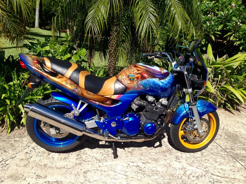 1999 KAWASAKI 750CC ZR-7 (ZR750)
