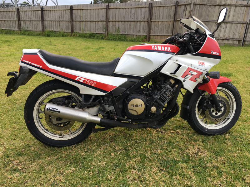 1985 YAMAHA 750CC FZ750