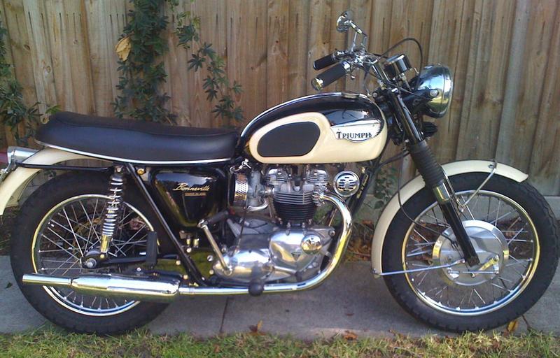 1967 TRIUMPH 650CC T120 BONNEVILLE