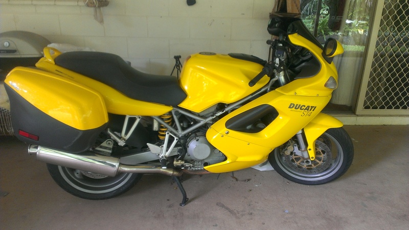 2000 DUCATI 916CC ST4