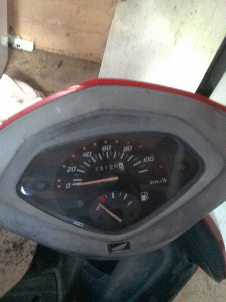 2008 HONDA 100CC LEAD 100 6
