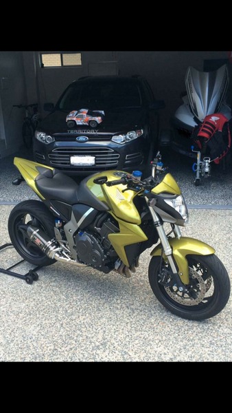 2008 HONDA 1000CC CB1000R 9