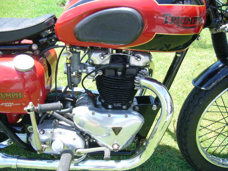 1956 TRIUMPH 650CC TR6 TROPHY