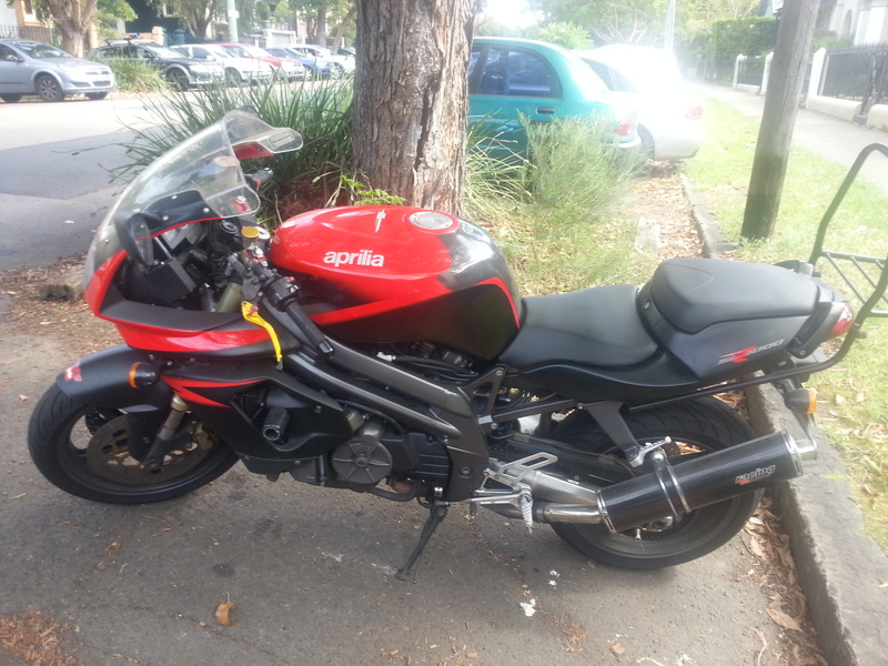 2003 APRILIA 1000CC SL1000R