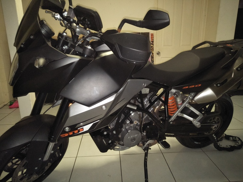 2010 KTM 990CC SMT