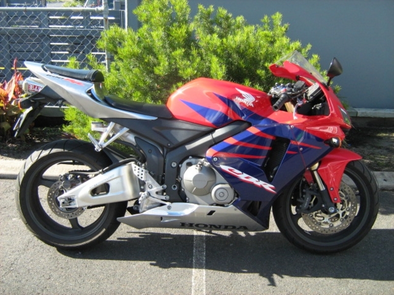 2005 HONDA CBR 600RR 5 BU00189