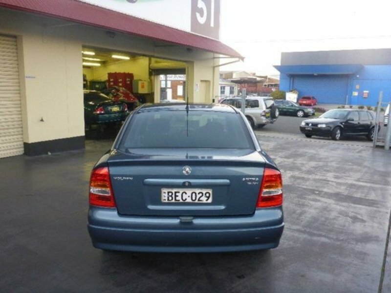 2001 HOLDEN ASTRA CITY TS