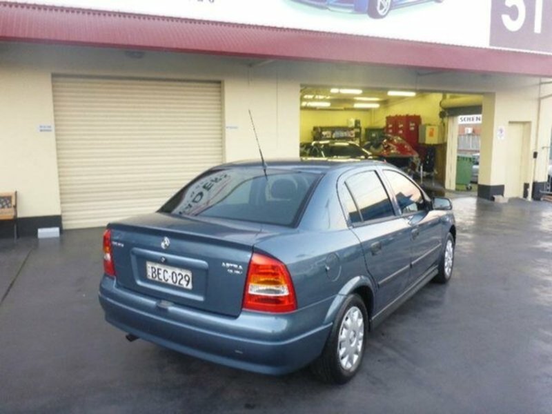 2001 HOLDEN ASTRA CITY TS