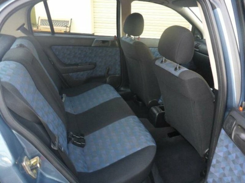 2001 HOLDEN ASTRA CITY TS