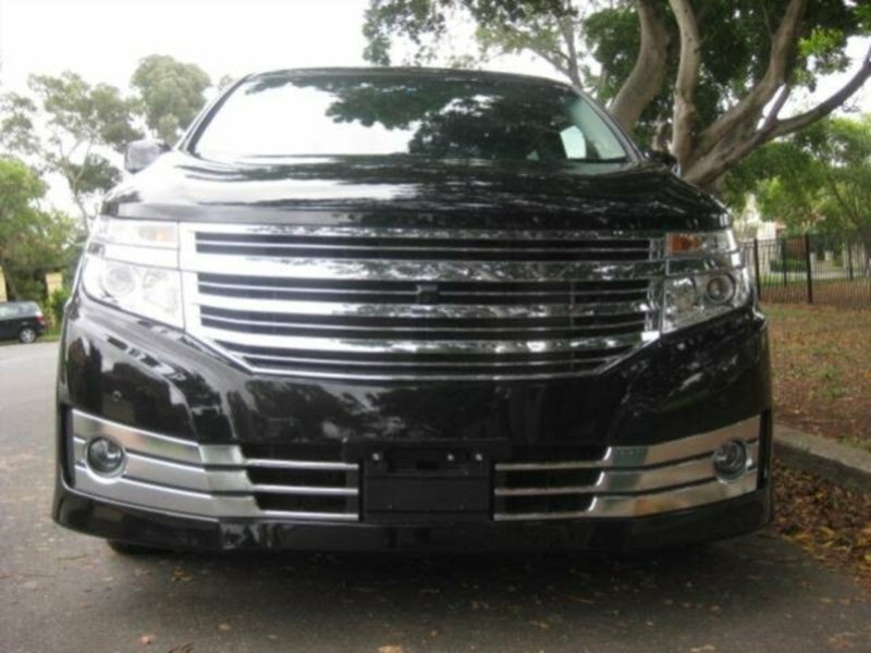 2011 NISSAN ELGRAND Rider