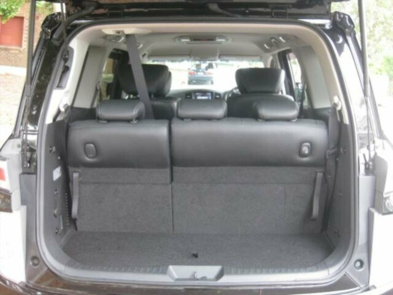 2011 NISSAN ELGRAND Rider