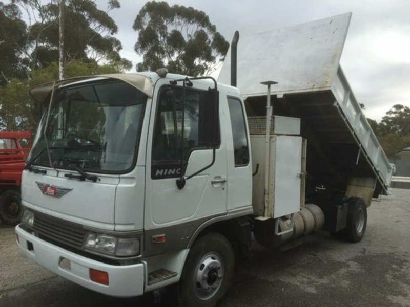 1996 HINO FD