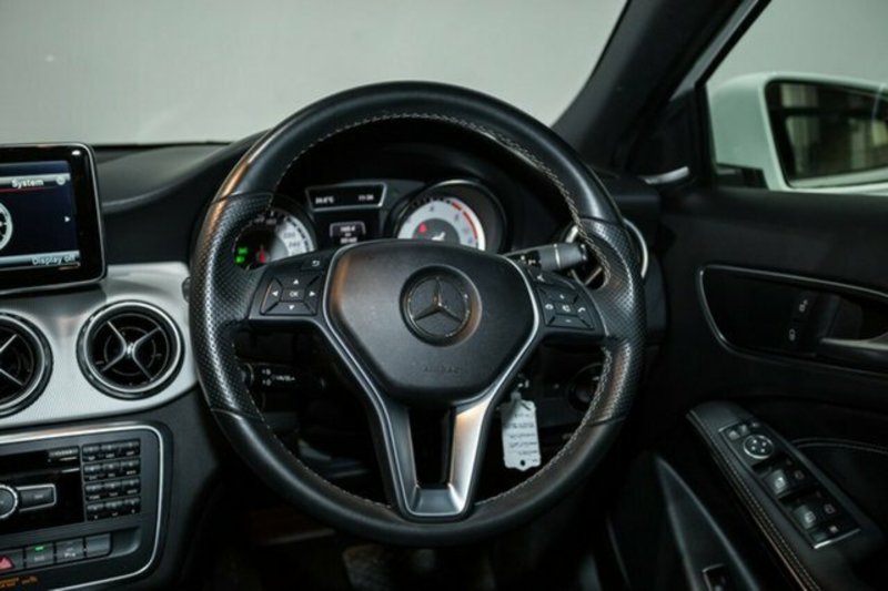 2014 MERCEDES-BENZ GLA 200 CDI X156