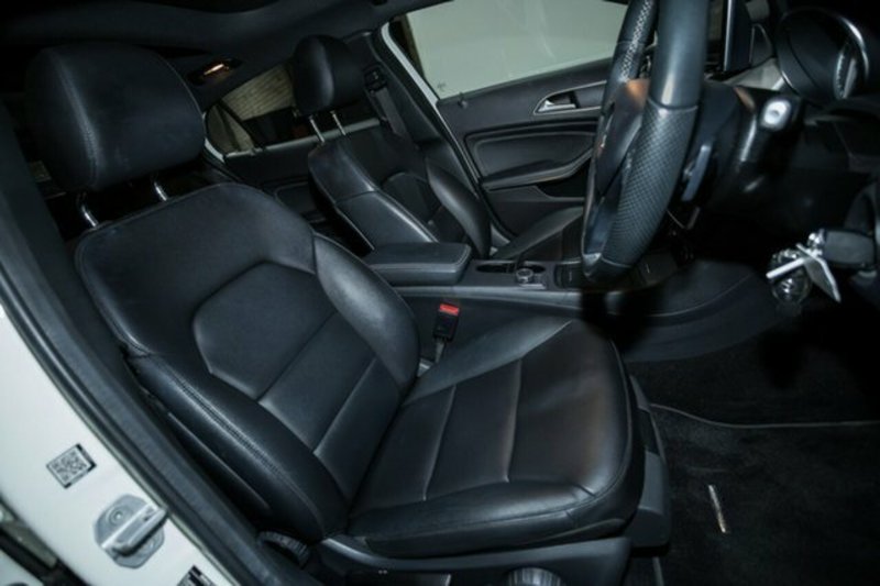 2014 MERCEDES-BENZ GLA 200 CDI X156