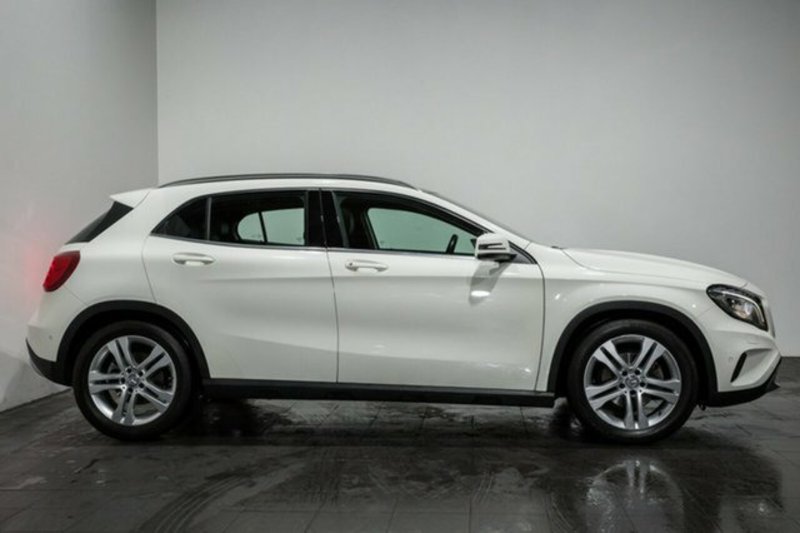 2014 MERCEDES-BENZ GLA 200 CDI X156