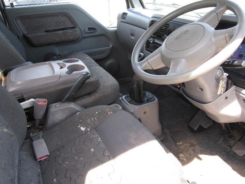 2004 KIA K2700 TU