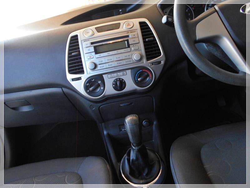 2011 HYUNDAI i20 ACTIVE PB