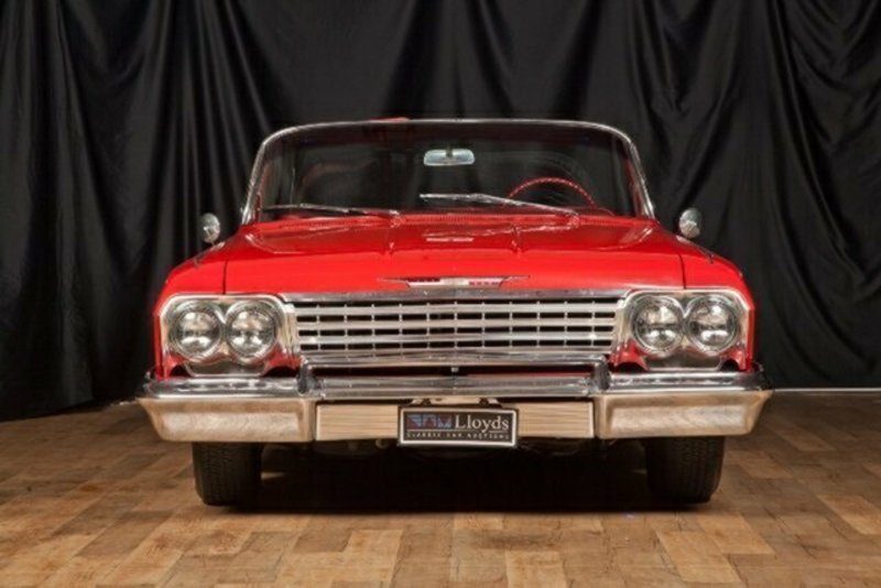 1962 CHEVROLET IMPALA