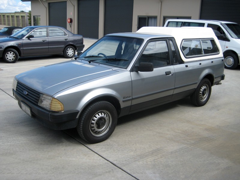 1984 FORD ESCORT BANTAM UTE