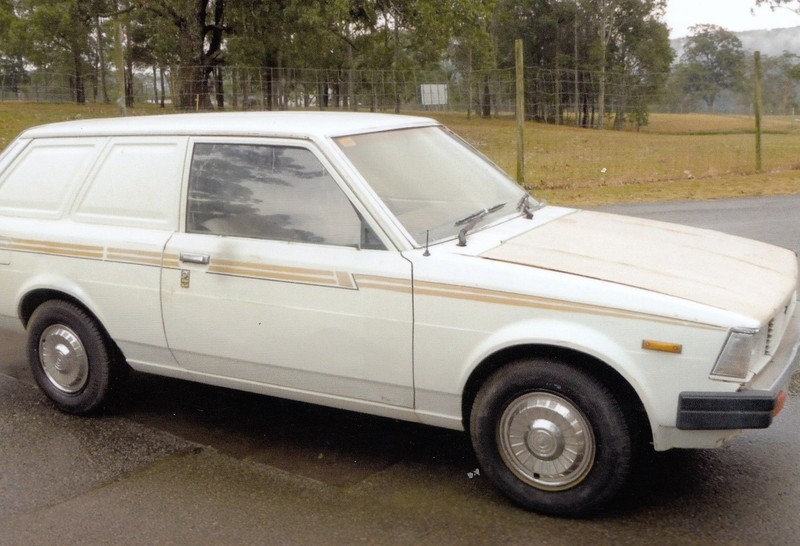 1982 TOYOTA COROLLA SE KE70