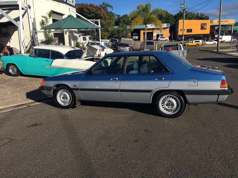 1983 MITSUBISHI SIGMA