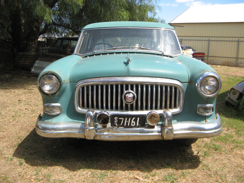1953 NASH AIRFLYTE STATESMAN SUPER SEDAN #71161