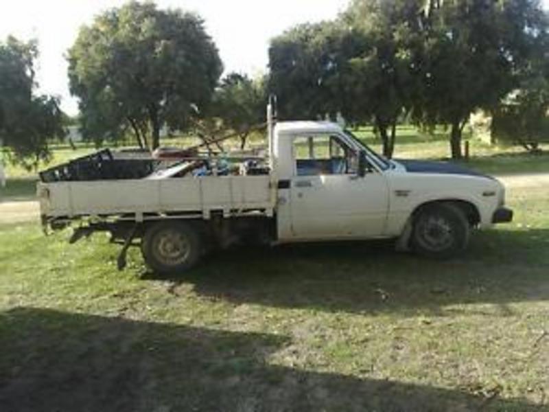 1982 TOYOTA HILUX Other