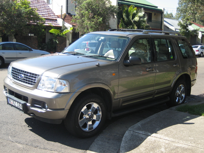 2002 FORD EXPLORER LIMITED (4x4) UT