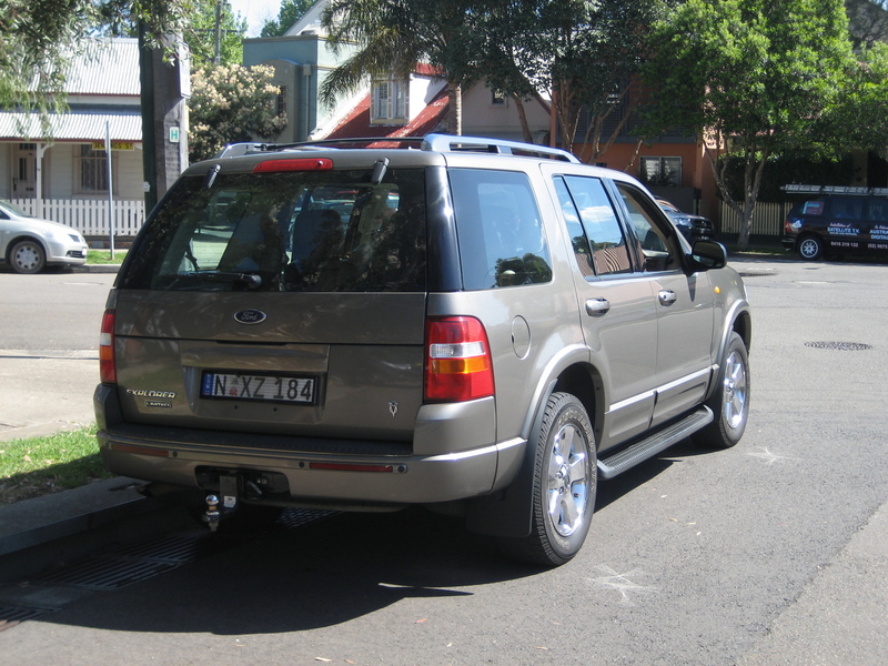 2002 FORD EXPLORER LIMITED (4x4) UT