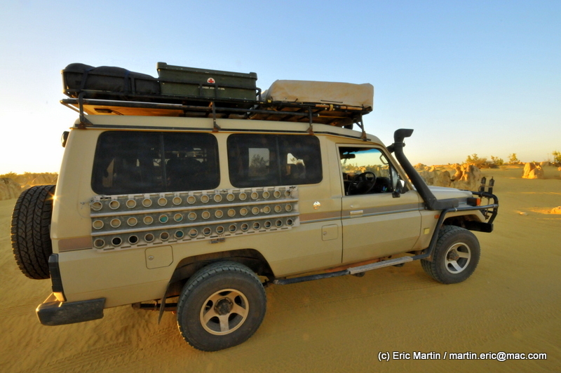 1994 TOYOTA LANDCRUISER RV LWB (4x4) HZJ75RV