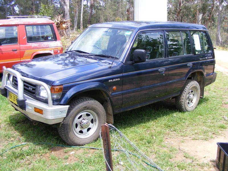 1997 MITSUBISHI PAJERO GLX LWB (4x4) NK