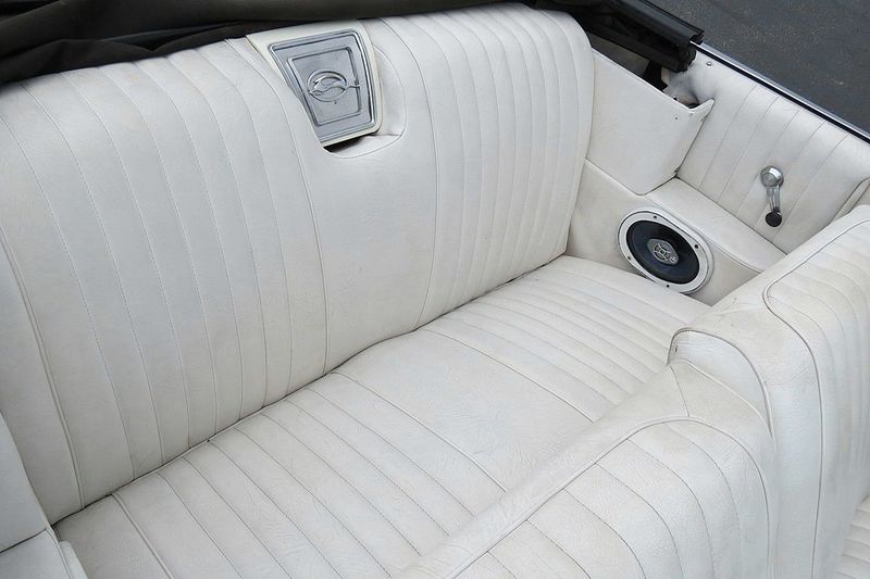 1964 CHEVROLET IMPALA