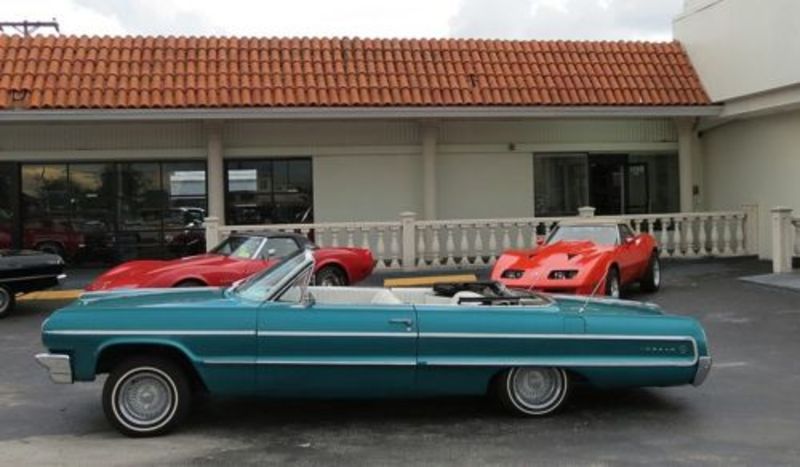 1964 CHEVROLET IMPALA