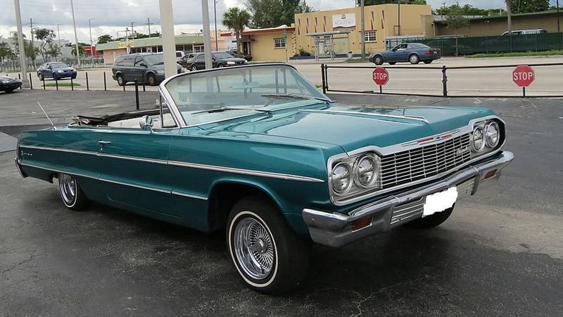 1964 CHEVROLET IMPALA
