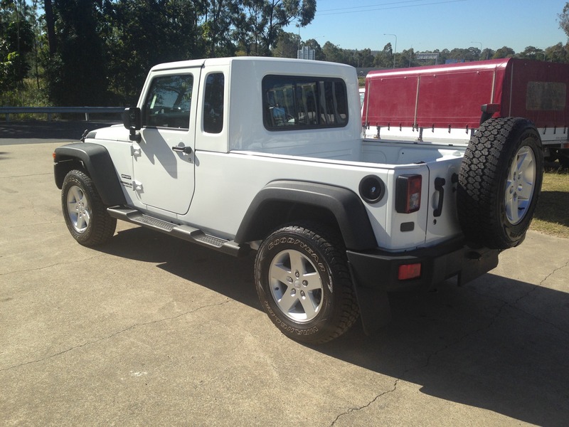 2013 JEEP WRANGLER UNLIMITED SPORT (4x4) JK MY13