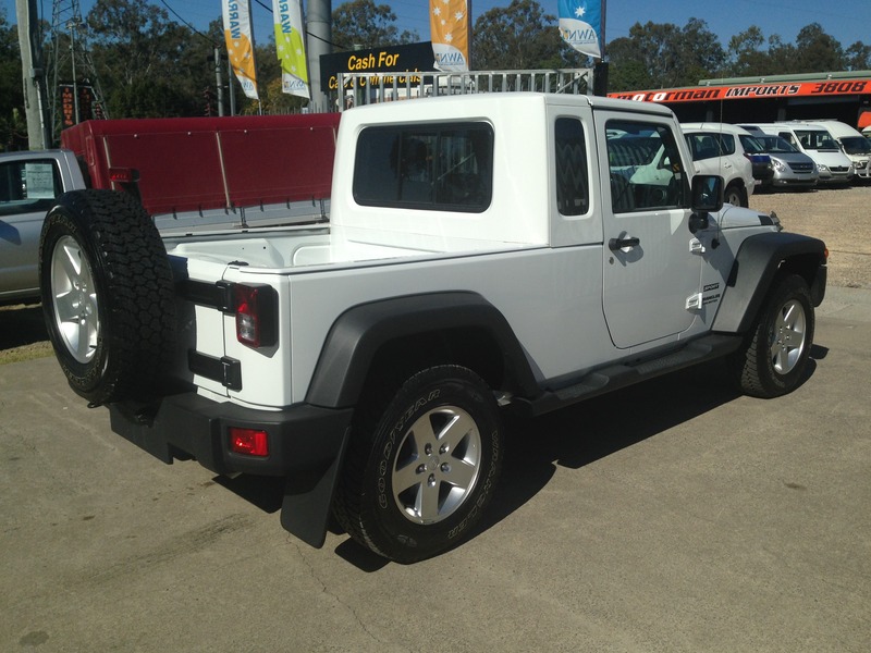 2013 JEEP WRANGLER UNLIMITED SPORT (4x4) JK MY13