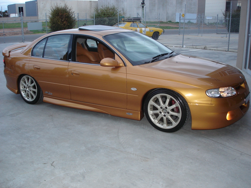 1999 HSV SV 99 VTII