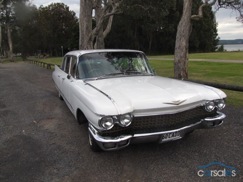 1960 CADILLAC FLEETWOOD SERIES 75