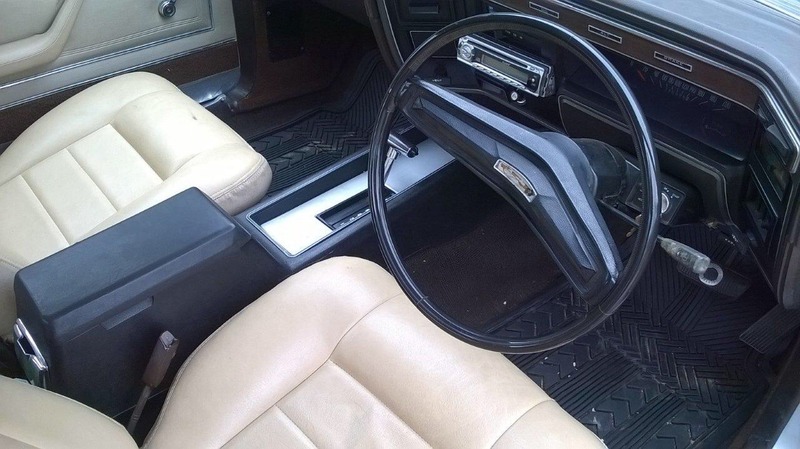 1975 FORD FAIRLANE 500 ZG