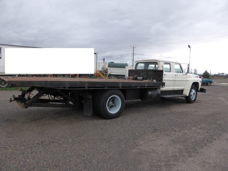 1972 FORD F700