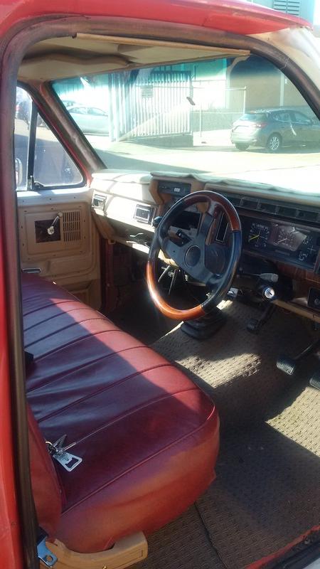 1984 FORD F100 XLT