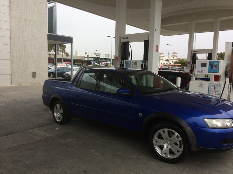 2005 HOLDEN CREWMAN VZ