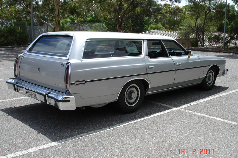 1974 FORD LTD