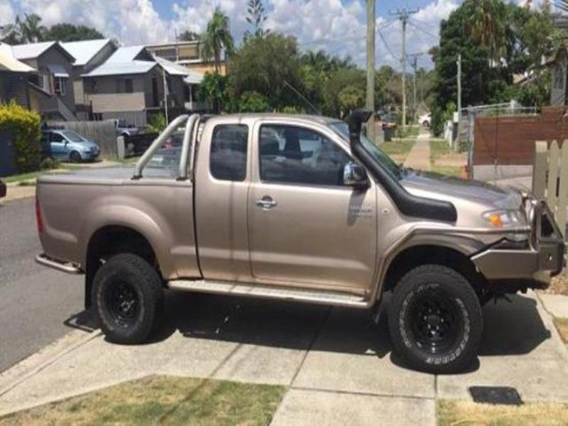 2006 TOYOTA HILUX SR (4x4) KUN26R 06 UPGRADE