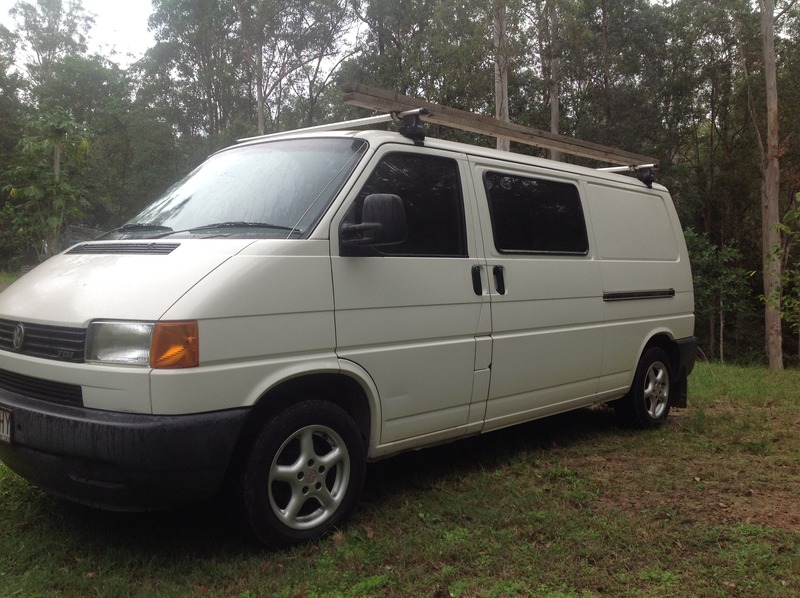 2003 VOLKSWAGEN TRANSPORTER (LWB) T4