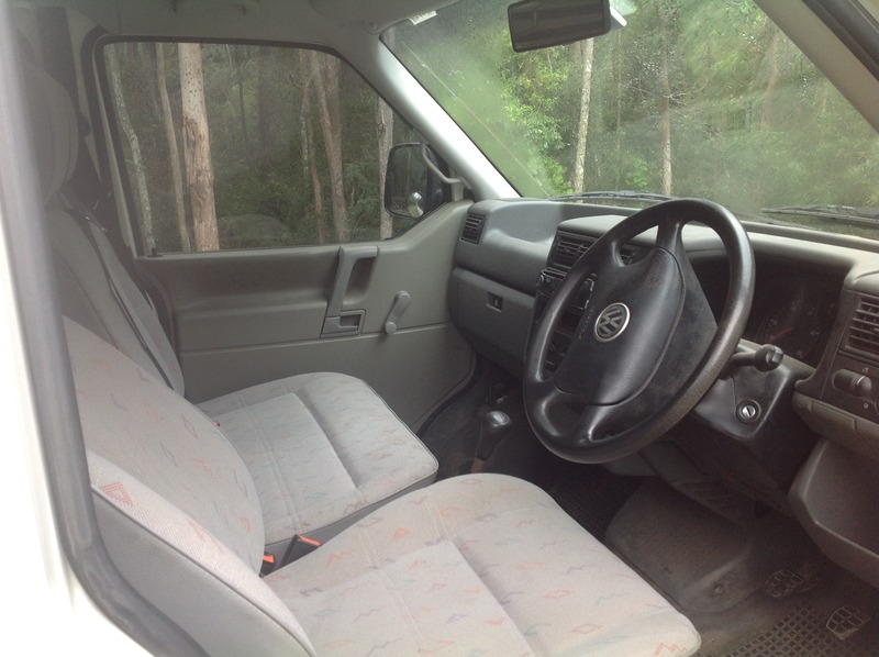2003 VOLKSWAGEN TRANSPORTER (LWB) T4