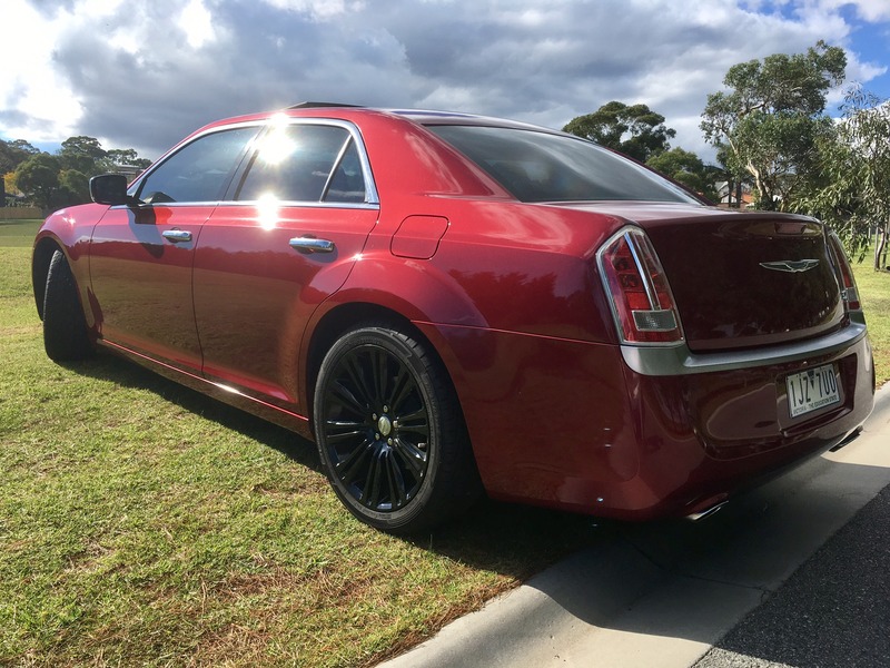 2012 CHRYSLER 300 C LUXURY MY12