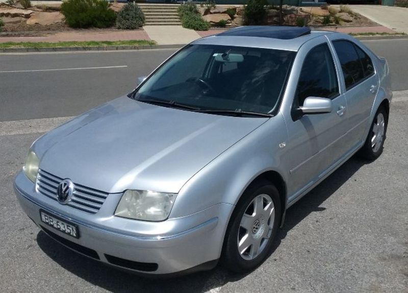 2002 VOLKSWAGEN BORA 2.3L V5 1J