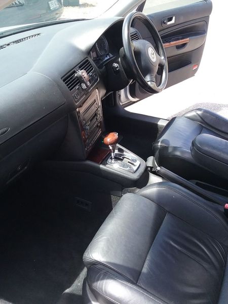 2002 VOLKSWAGEN BORA 2.3L V5 1J