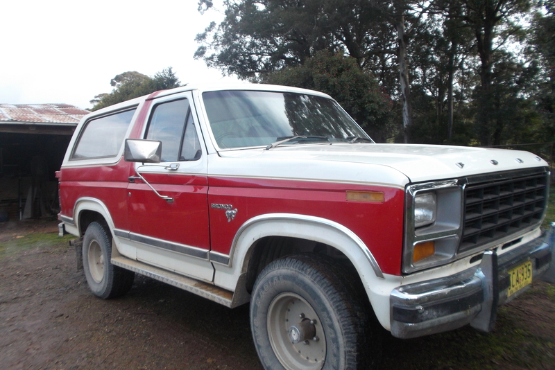 1981 FORD BRONCO (4x4)
